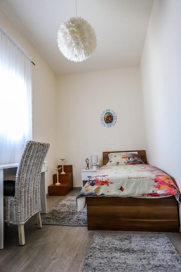 Apartman Veronika Ðakovo Dış mekan fotoğraf